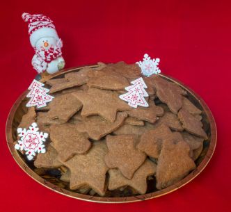 Recette des petits biscuits de Noël au cacao originale. Gâteaux de Noël