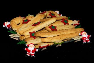 Recette de Spritz : Petits gâteaux de Noël Alsaciens aux amandes. Facile !