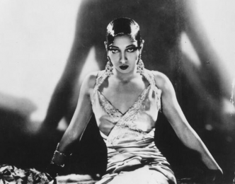 Joséphine Baker, cette bisexuelle initiée à la maçonnerie et convertie au judaïsme...