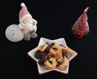 Recette sablés viennois ou spritz au chocolat façon grand mère pour Noël