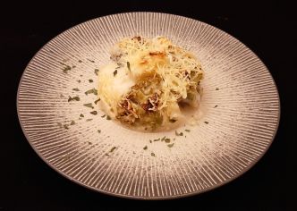 Gratin de brocolis au four avec cuisson à la vapeur (cocotte-minute)