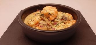 Crevettes marinées à la poêle. Une recette avec ail, persil et lait de coco. - The Best Recipes