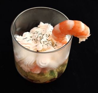 Verrines avocats crevettes St Môret. Bonne recette pour la fête des Pères.