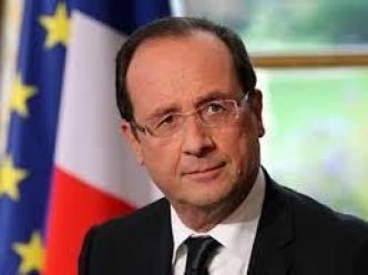 François Hollande : "si l'on croit dans la République, il faut passer par la franc-maçonnerie !" - F  .  D  .  F
