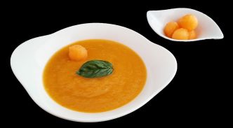 Soupe de melon gastronomique. Une recette légère pour une entrée froide