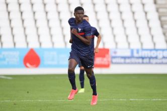 Foot - L1 - Nantes - Transferts : une offre de prêt de la Fiorentina pour Edoly Lukoki (Nantes)