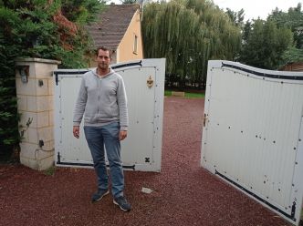 Sud Sarthe : portails, volets roulants... il se lance à son compte dans la domotique