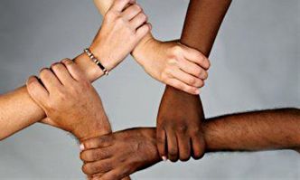 Aidez-moi à faire avancer ce combat : La reconnaissance du racisme anti-blanc et anti-chretiens au même niveau que les autres formes de racismes(antisemitisme, islamophobie).