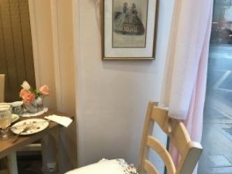 Conversation avec Anne, par Lotfi Hadjiat