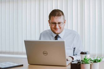 Repenser son espace de travail : l'ergonomie, une alliée sûre pour améliorer sa productivité et sa santé