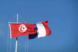 Tunisie – France : Anne Gueguen remplace André Parant