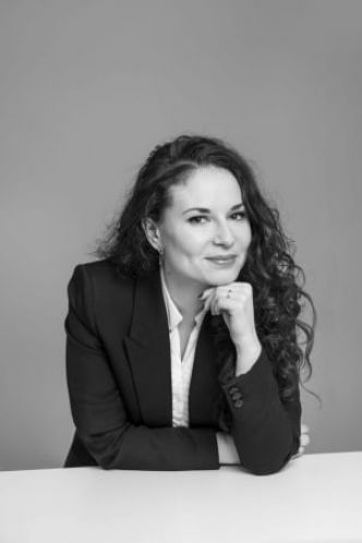 [TMK23] Diane Hecquet, Chief Digital & Marketing Officer d'Yves Saint Laurent Beauté International : "Explorer, innover, tester... et apprendre !"