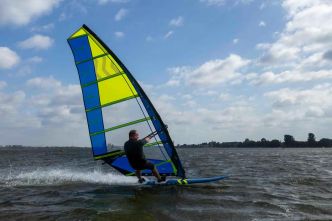 KA Sails devient Tribal Windsurfing