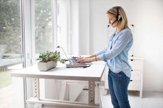 Santé au bureau : des astuces pour rester en forme quand on travaille assis !