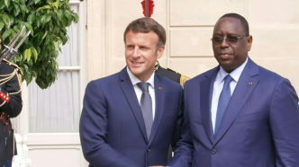 REACTION DE L'OPPOSITION SENEGALAISE SUITE A LA NOMINATION DE MACKY SALL COMME ENVOYE  SPECIAL DE 4P: Quand Macron donne des verges pour se faire fouetter !
