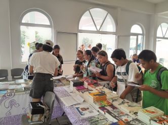 Le salon du livre ouvre ses portes à Raiatea