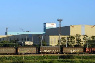 "Ils ont piétiné la classe ouvrière" : les salariés d'ArcelorMittal en grève depuis une semaine
