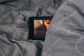 Pornhub, Stripchat et XVideos : ces trois sites porno sont maintenant surveillés pas l’UE