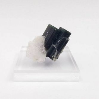 Tourmaline : vertus, bienfaits et signification de la pierre