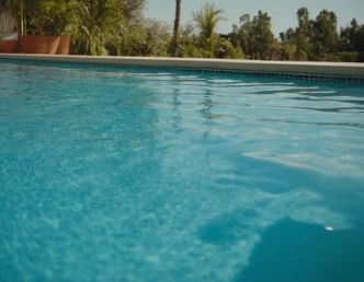 Comment savoir si on a une fuite dans la piscine ?