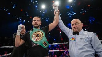 Bazinyan balaie Godoy de son chemin et reste parfait