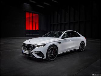 Mercedes E53 AMG Hybrid 2025 : Performances électriques et luxe raffiné