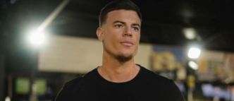 Téléréalité : L'influenceur AD Laurent, des "Princes de l'Amour" sur W9 et des "Anges" sur NRJ12, visé par une plainte pour viols sur une jeune française en 2018, en Australie