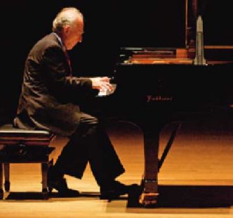 Le célèbre pianiste italien Maurizio Pollini s'éteint à l'âge de 82 ans 