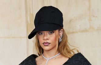 Post-partum : Rihanna se confie sur la chirurgie esthétique qu'elle pourrait faire