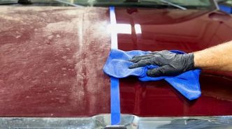Comment Laver sa Voiture Sans Eau ? L'Astuce de Pro pour un Lavage Parfait.