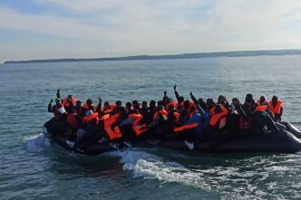 5 migrants morts au large de Wimereux : 112 personnes dans un seul bateau, du "jamais-vu"