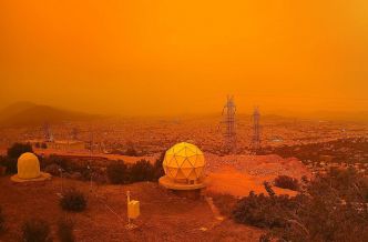 En images, Athènes plongée dans un ciel d'apocalypse !