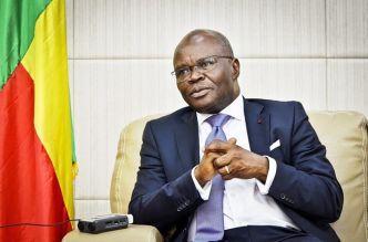 Blocage du pétrole nigérien au Bénin : Aurélien Agbénonci appelle à la négociation (aCotonou.com)