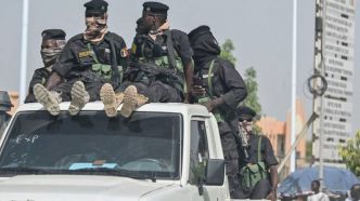 Tchad : impressionnant déploiement militaire à N’Djamena après l’élection de Déby