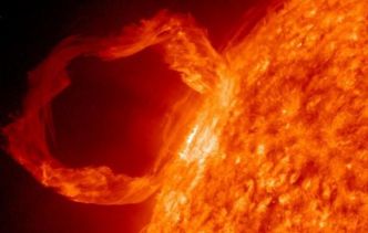 Espace : Une violente tempête solaire frappe la Terre depuis vendredi