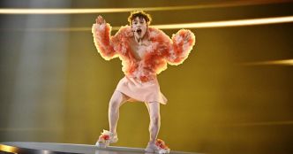 Le Suisse Nemo triomphe à l'Eurovision avec sa chanson "The Code"