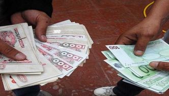 Dinar Algérien : Taux de Change en Banque et sur le Marché Noir – Quand la Monnaie se Divise