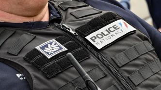Fusillade dans un commissariat parisien: état de santé toujours "préoccupant" de l'un des policiers ciblés par un gardé à vue