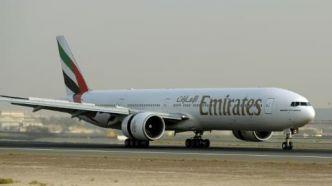 "Ressaisissez-vous": les patrons d'Emirates et de Lufthansa se plaignent des retards de Boeing