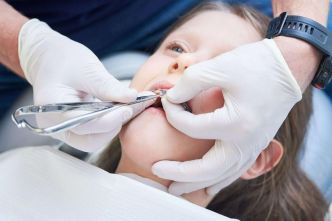 Orthodontie : faut-il commencer dès 6 ans ?