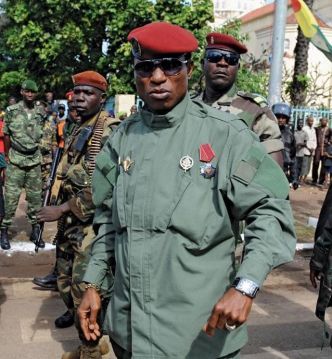 Guinée : le capitaine Dadis Camara accusé d'avoir « planifié les éléments de Kaléa » pour perpétrer le massacre du 28 septembre