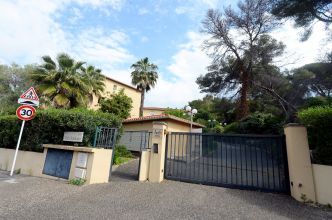Féminicide à Antibes: interpellé en Italie, le suspect et ex-compagnon de la jeune femme en attente d'extradition