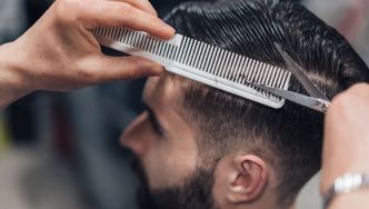 Différence entre barbe et cheveux