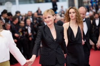 Cannes 2024 : Judith Godrèche main dans la main avec Tess, mère et fille accordées