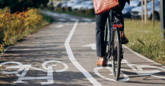 Déplacements domicile-travail : une piste intéressante pour promouvoir le vélo