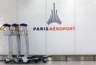 Embellie du trafic des aéroports parisiens en avril malgré une grève