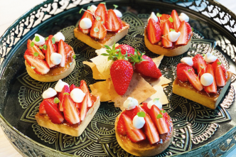Tartelettes fraises et rhubarbe