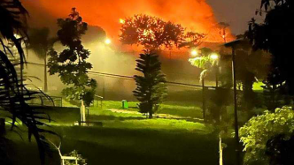 VIDEO Tirs, explosions, quartiers hors de contrôle : au cœur des émeutes qui secouent la Nouvelle-Calédonie