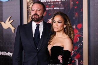 Jennifer Lopez et Ben Affleck : crise au sein du couple, les deux stars vivent séparées !