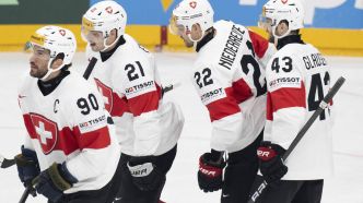 Au Championnat du monde de hockey sur glace, la Suisse écrase le Danemark et passe en quarts de finale